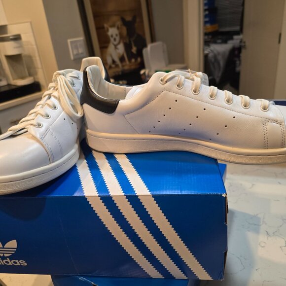 adidas Stan Smith Lux Lace Up Mens White Sneakers Casual Shoes HQ6785 SIZE 12 - Picture 3 of 15